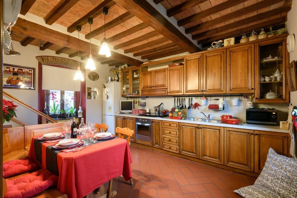 Villa "Corte De' Baldi" Ortignano Raggiolo Εξωτερικό φωτογραφία